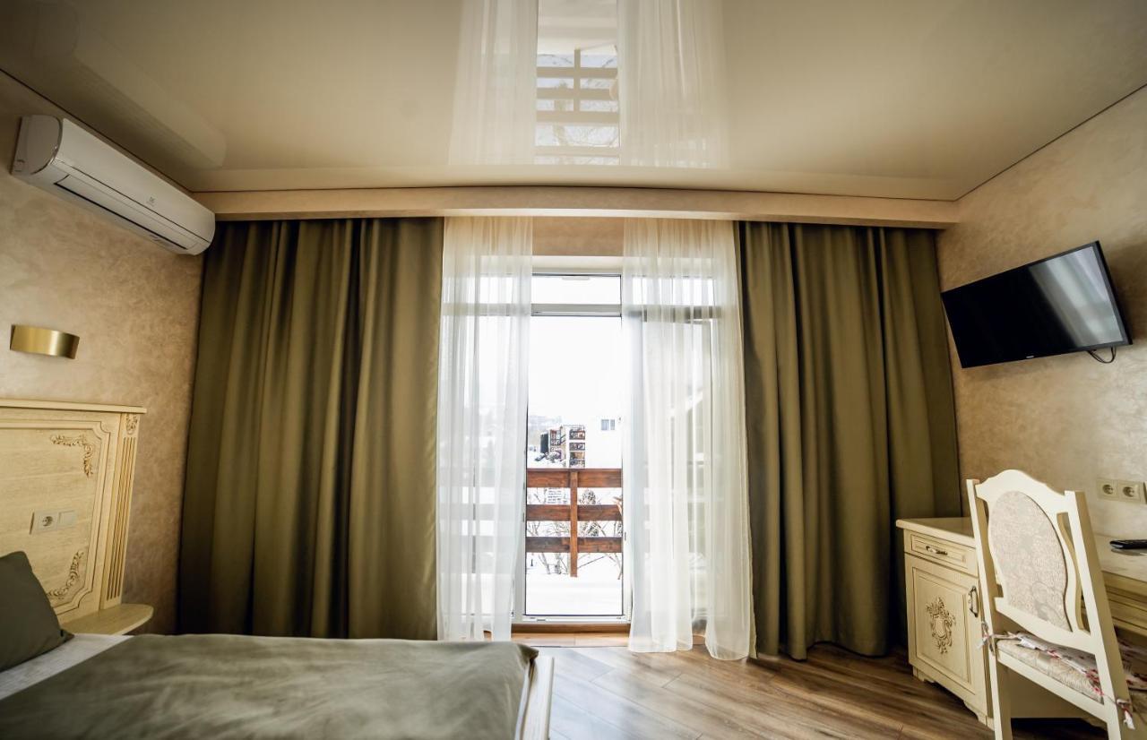 Hotel Августин Soločin Exteriér fotografie
