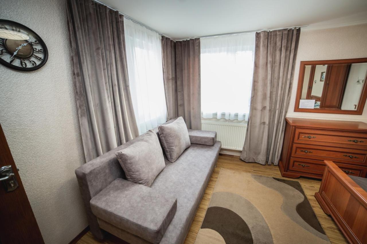 Hotel Августин Soločin Exteriér fotografie