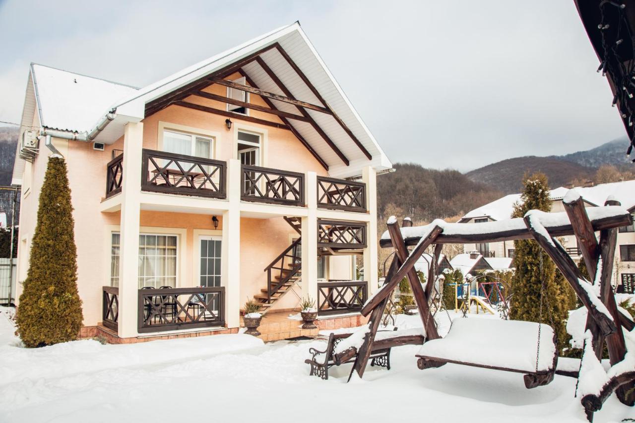 Hotel Августин Soločin Exteriér fotografie