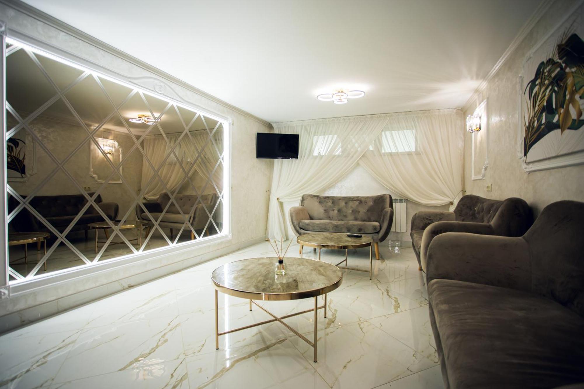Hotel Августин Soločin Exteriér fotografie